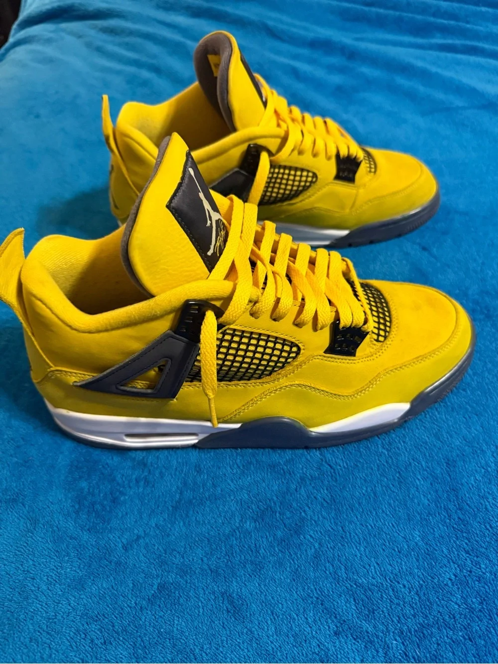 Jordan 4 Retro 
